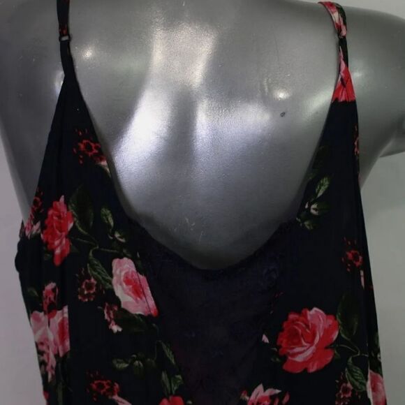 UMGEE SIZE LARGE NAVY FLORAL CROP CRIS CROSS ROMPER - Picture 10 of 12